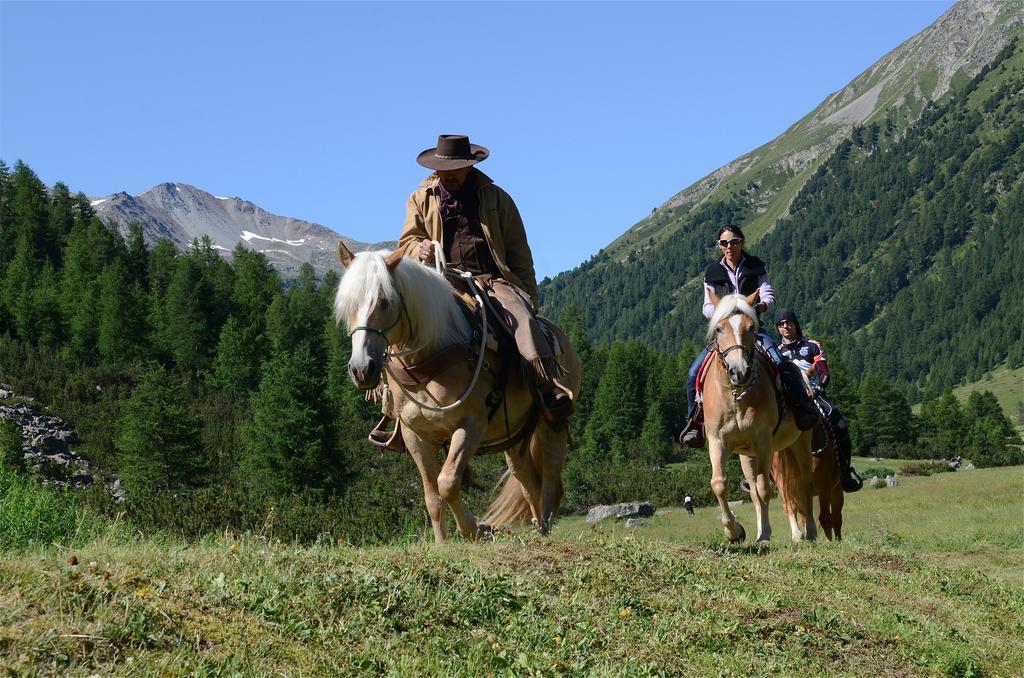 La Tresenda Hotel And Mountain Farm Livigno Eksteriør bilde