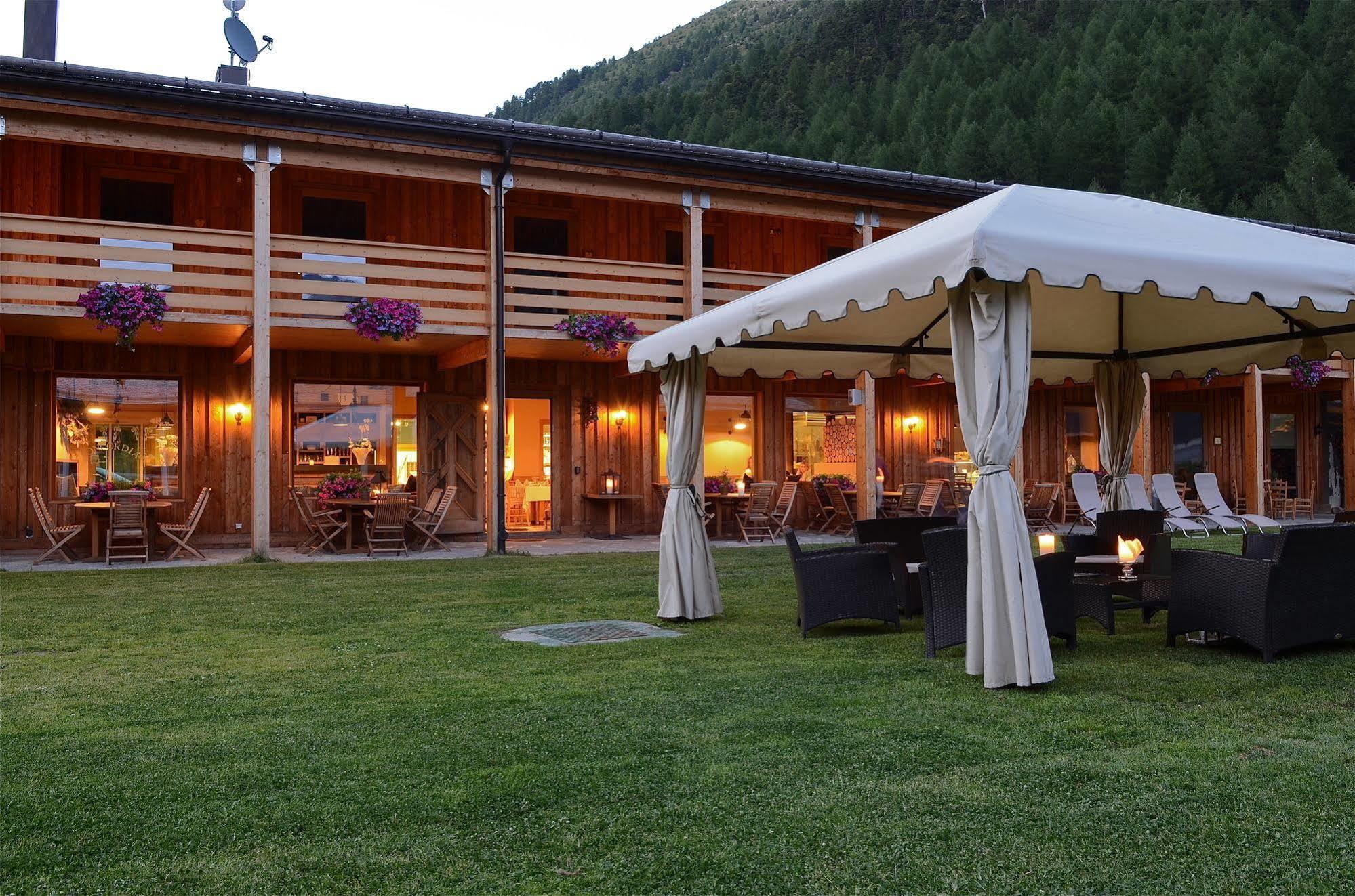 La Tresenda Hotel And Mountain Farm Livigno Eksteriør bilde